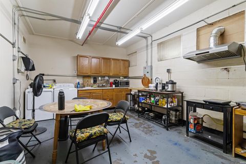 Tiny photo for 2317 N Washington Street, Kokomo, IN 46901 (MLS # 202525822)