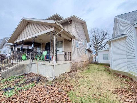 Tiny photo for 267 W 7Th Street, Peru, IN 46970 (MLS # 202601495)