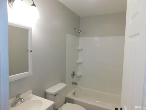Tiny photo for 1144 E Blackford Avenue, Evansville, IN 47714 (MLS # 202612032)