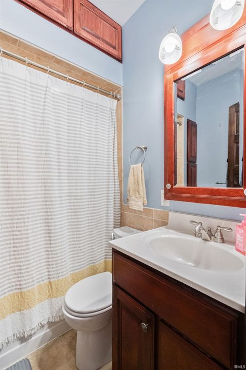 Tiny photo for 1133 S Buckeye Street, Kokomo, IN 46902 (MLS # 202605157)