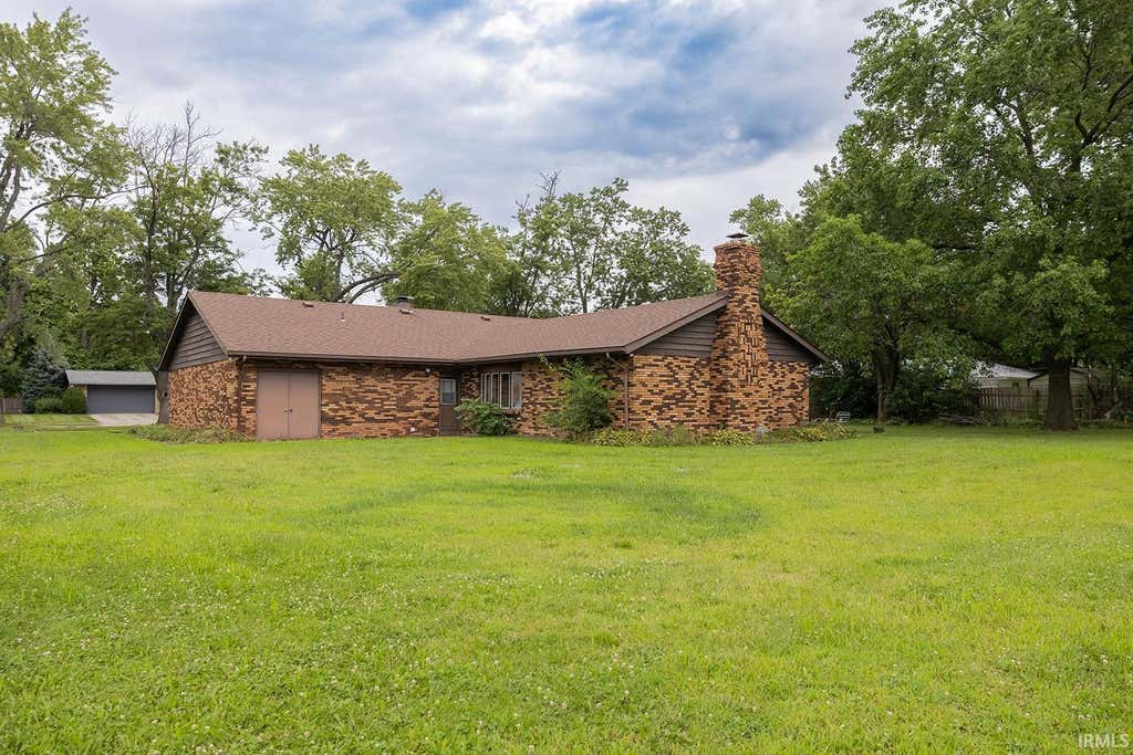 Photo of 3213 W Twickingham Drive, Muncie, IN 47304 (MLS # 202632030)