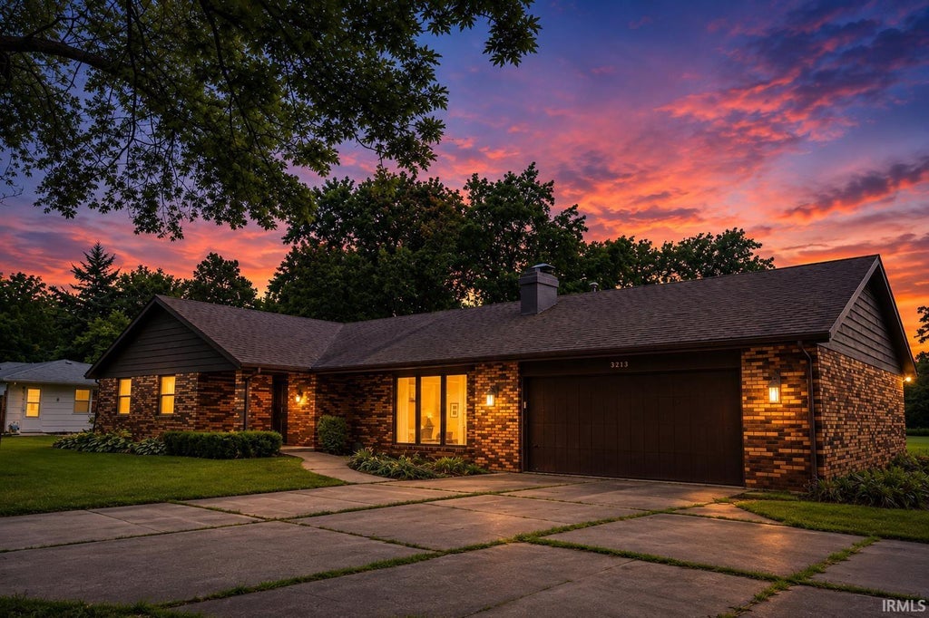 Photo of 3213 W Twickingham Drive, Muncie, IN 47304 (MLS # 202632030)