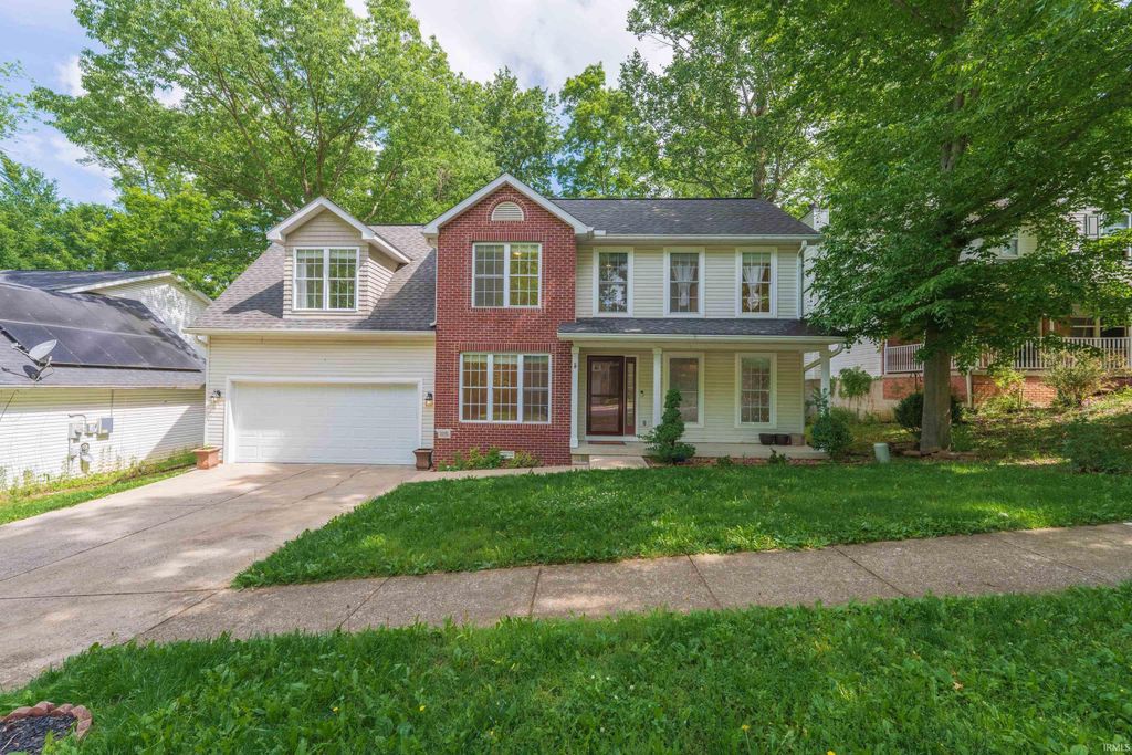 Photo of 1115 E Azalea Lane, Bloomington, IN 47401 (MLS # 202621058)