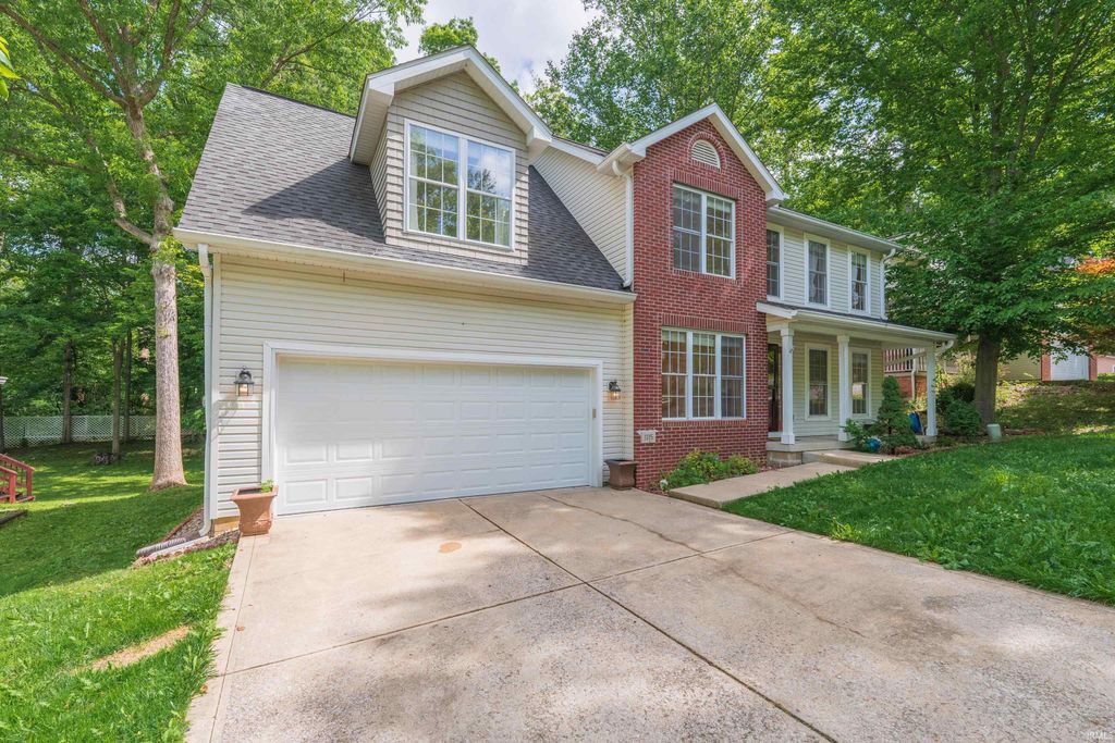 Photo of 1115 E Azalea Lane, Bloomington, IN 47401 (MLS # 202621058)