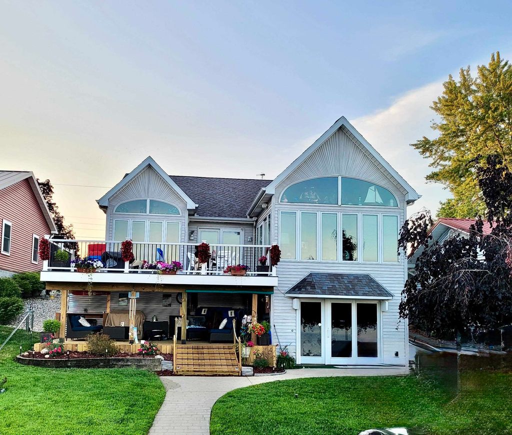 Photo of 610 N Albert Eckert Drive, North Webster, IN 46555 (MLS # 202603676)