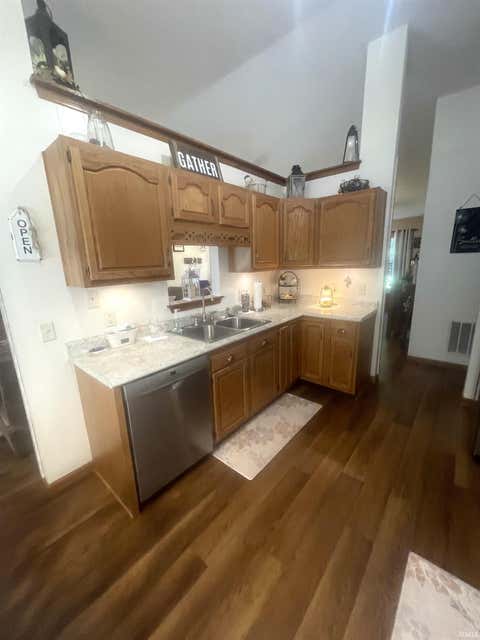 Tiny photo for 685 Richard Avenue, Burlington, IN 46915 (MLS # 202634305)