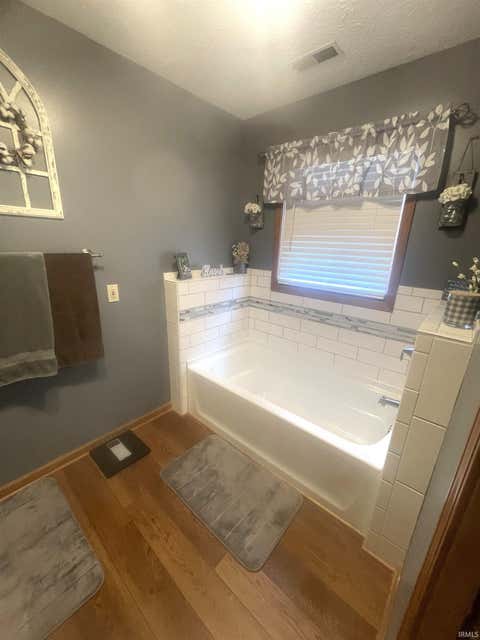 Tiny photo for 685 Richard Avenue, Burlington, IN 46915 (MLS # 202634305)