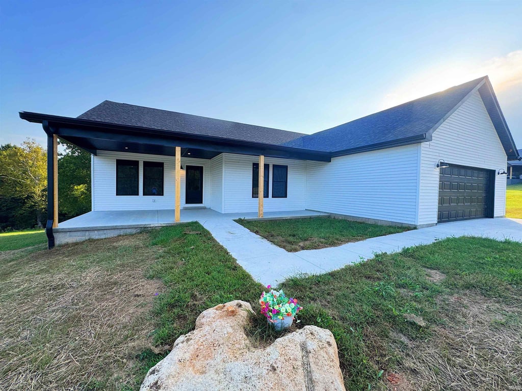 Photo of 210 Sandberg Lane, Bedford, IN 47421 (MLS # 202638724)