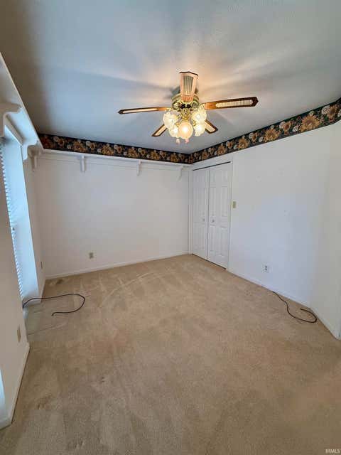 Tiny photo for 7 Salem Court, Elkhart, IN 46514 (MLS # 202626925)