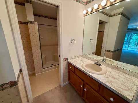 Tiny photo for 7 Salem Court, Elkhart, IN 46514 (MLS # 202626925)