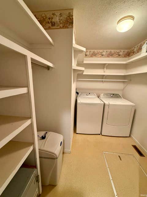 Tiny photo for 7 Salem Court, Elkhart, IN 46514 (MLS # 202626925)