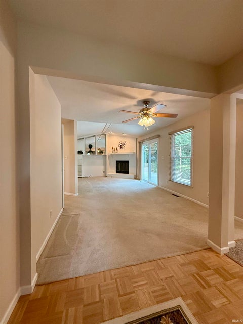 Tiny photo for 7 Salem Court, Elkhart, IN 46514 (MLS # 202626925)
