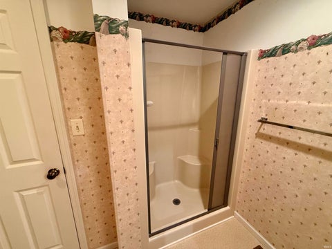 Tiny photo for 7 Salem Court, Elkhart, IN 46514 (MLS # 202626925)