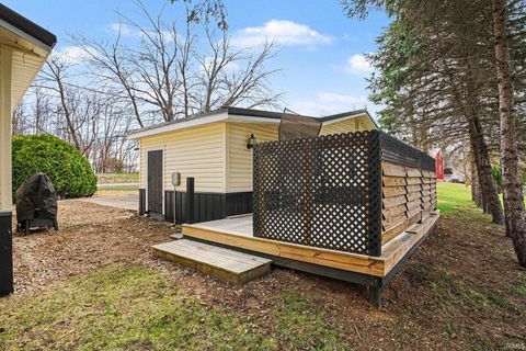 Tiny photo for 9019 Harper Lake Road, Kimmell, IN 46760 (MLS # 202609412)