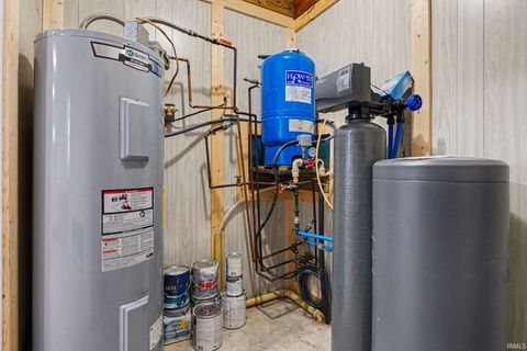 Tiny photo for 9019 Harper Lake Road, Kimmell, IN 46760 (MLS # 202609412)