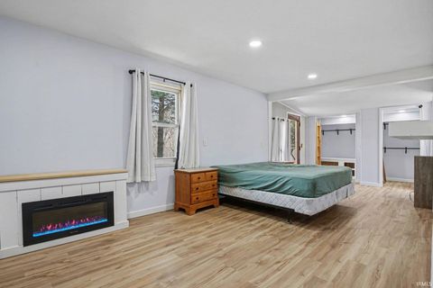 Tiny photo for 9019 Harper Lake Road, Kimmell, IN 46760 (MLS # 202609412)