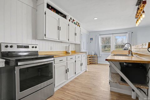 Tiny photo for 9019 Harper Lake Road, Kimmell, IN 46760 (MLS # 202609412)