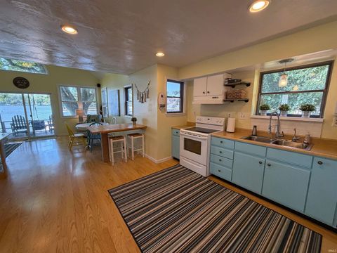 Tiny photo for 10330 N 1200 W, Monticello, IN 47960 (MLS # 202617697)