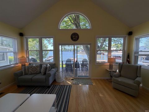 Tiny photo for 10330 N 1200 W, Monticello, IN 47960 (MLS # 202617697)