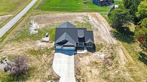 Tiny photo for 964 E 400S, Bringhurst, IN 46913 (MLS # 202527765)