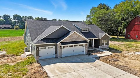 Photo of 964 E 400S, Bringhurst, IN 46913 (MLS # 202527765) Photo of 964 E 400S, Bringhurst, IN 46913 (MLS # 202527765)