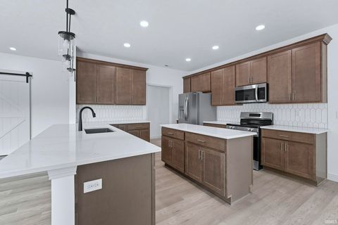 Tiny photo for 964 E 400S, Bringhurst, IN 46913 (MLS # 202527765)