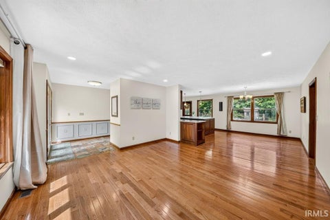 Tiny photo for 20787 Windrush Court, South Bend, IN 46614 (MLS # 202638805)
