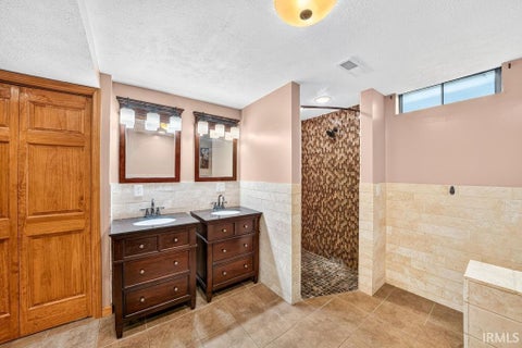 Tiny photo for 20787 Windrush Court, South Bend, IN 46614 (MLS # 202638805)