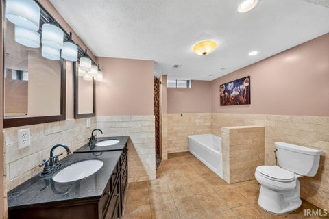 Tiny photo for 20787 Windrush Court, South Bend, IN 46614 (MLS # 202638805)