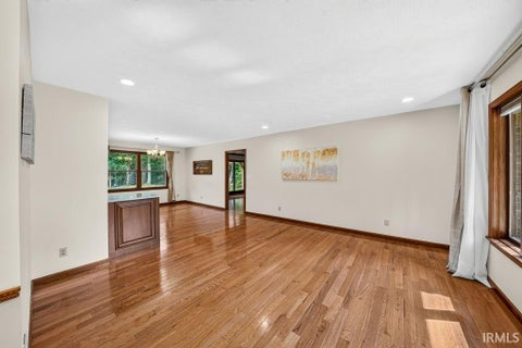 Tiny photo for 20787 Windrush Court, South Bend, IN 46614 (MLS # 202638805)