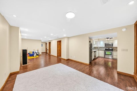 Tiny photo for 20787 Windrush Court, South Bend, IN 46614 (MLS # 202638805)