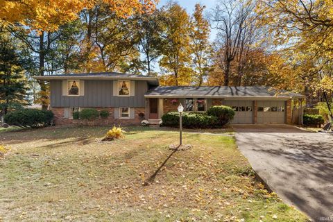 Tiny photo for 3611 Woodcliff Drive, Lafayette, IN 47905 (MLS # 202544622)