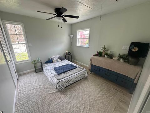 Tiny photo for 1008 E Spraker Street, Kokomo, IN 46901 (MLS # 202612604)