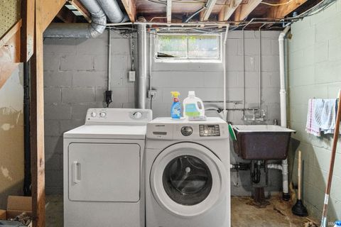 Tiny photo for 1420 N 28th Street, Lafayette, IN 47904 (MLS # 202628863)