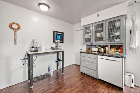 Tiny photo for 1420 N 28th Street, Lafayette, IN 47904 (MLS # 202628863)