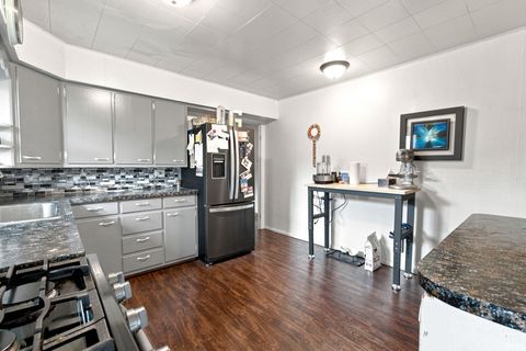 Tiny photo for 1420 N 28th Street, Lafayette, IN 47904 (MLS # 202628863)