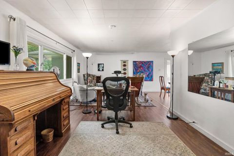 Tiny photo for 1420 N 28th Street, Lafayette, IN 47904 (MLS # 202628863)