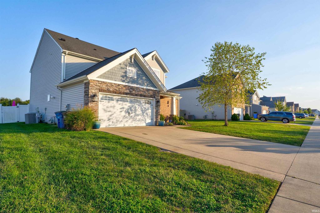 Photo of 5815 Brookstone Drive, Newburgh, IN 47630 (MLS # 202539814)
