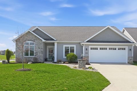 Photo of 13505 Slate Ridge Court, Fort Wayne, IN 46814 (MLS # 202613787)
