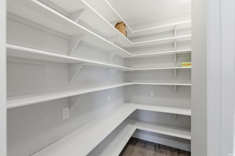 Tiny photo for 13505 Slate Ridge Court, Fort Wayne, IN 46814 (MLS # 202613787)