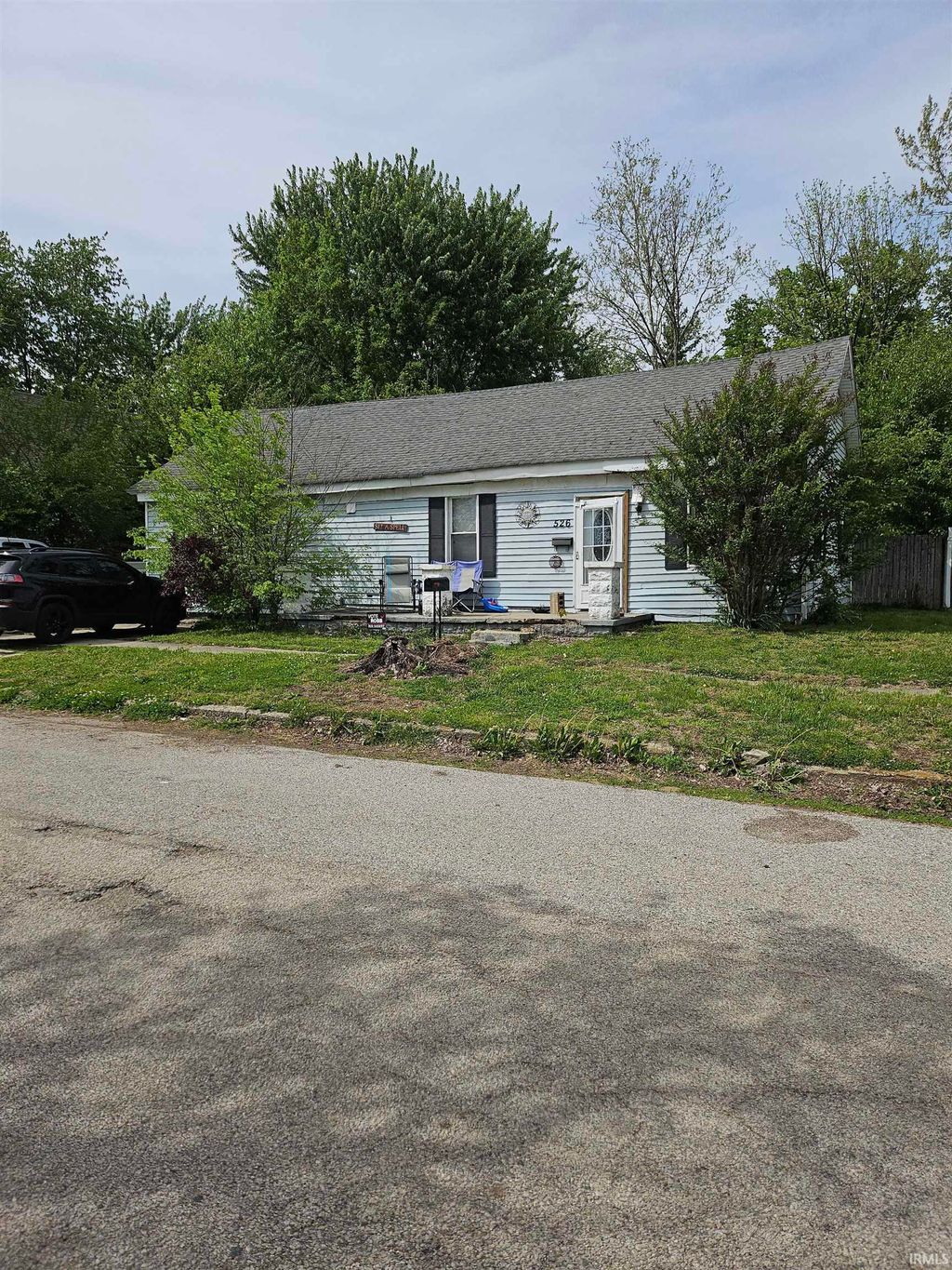 Photo of 526 E Emerson Street, Princeton, IN 47670 (MLS # 202614404)