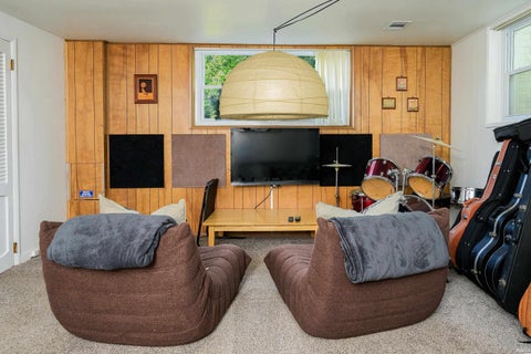 Tiny photo for 1130 W Briarcliff Drive, Bloomington, IN 47404 (MLS # 202637877)