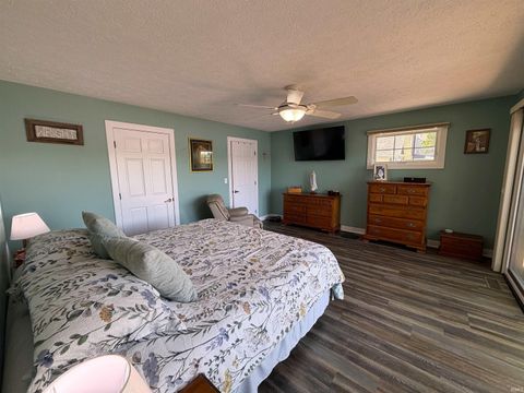 Tiny photo for 3456 N Shore Acres Court, Monticello, IN 47960 (MLS # 202617693)