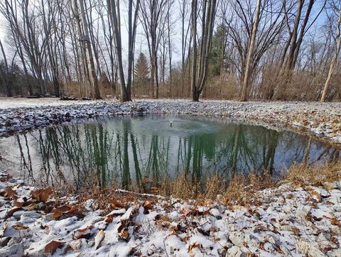 Tiny photo for 118 E Whipple Road, Winamac, IN 46996 (MLS # 202600170)