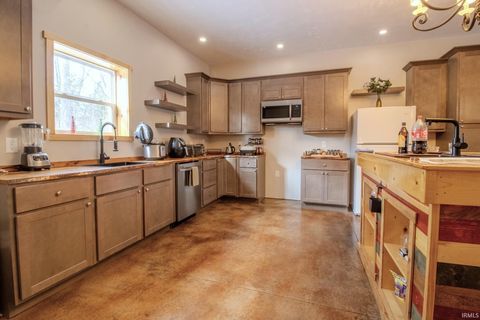 Tiny photo for 118 E Whipple Road, Winamac, IN 46996 (MLS # 202600170)