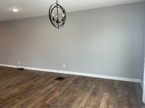 Tiny photo for 110 15th Street, Logansport, IN 46947 (MLS # 202620860)