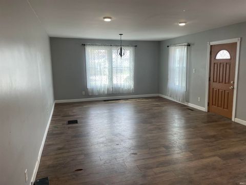 Tiny photo for 110 15th Street, Logansport, IN 46947 (MLS # 202620860)