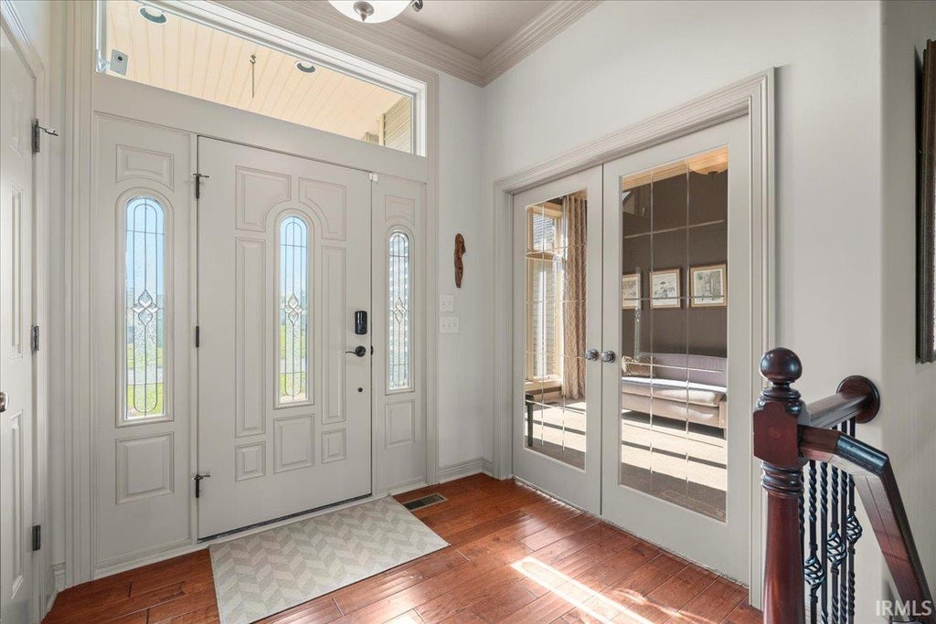 Photo of 169 N Lexington Drive, Columbia City, IN 46725 (MLS # 202635557)