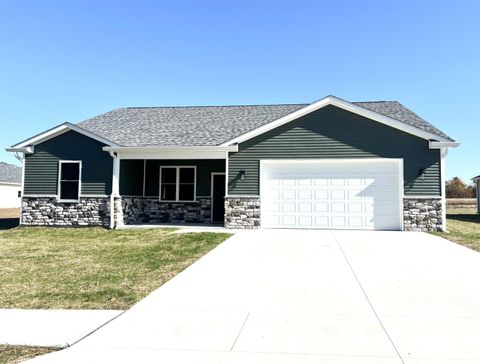 Photo of 710 White Oak Road, Spencer, IN 47460 (MLS # 202544705)