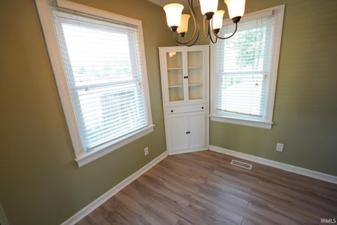 Tiny photo for 1620 E Blackford Avenue, Evansville, IN 47714 (MLS # 202621319)
